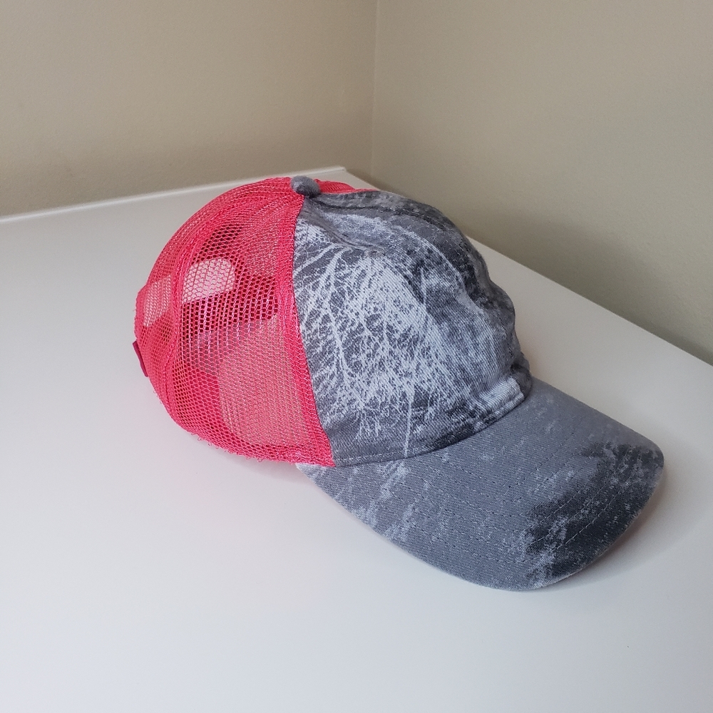 Pink Mesh Baseball Cap Embroidered - Picture 4 of 10
